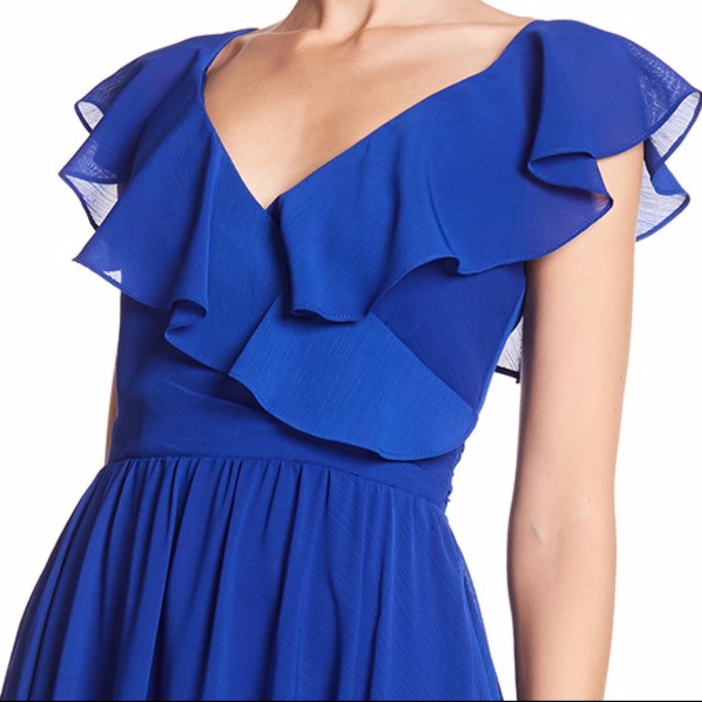 NEW $395 Carmen Marc Valvo Ruffle Back Tie Gown Size 10 - Picture 3 of 8